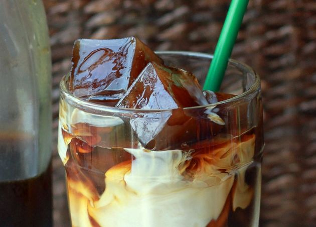 Simple coffee cubes