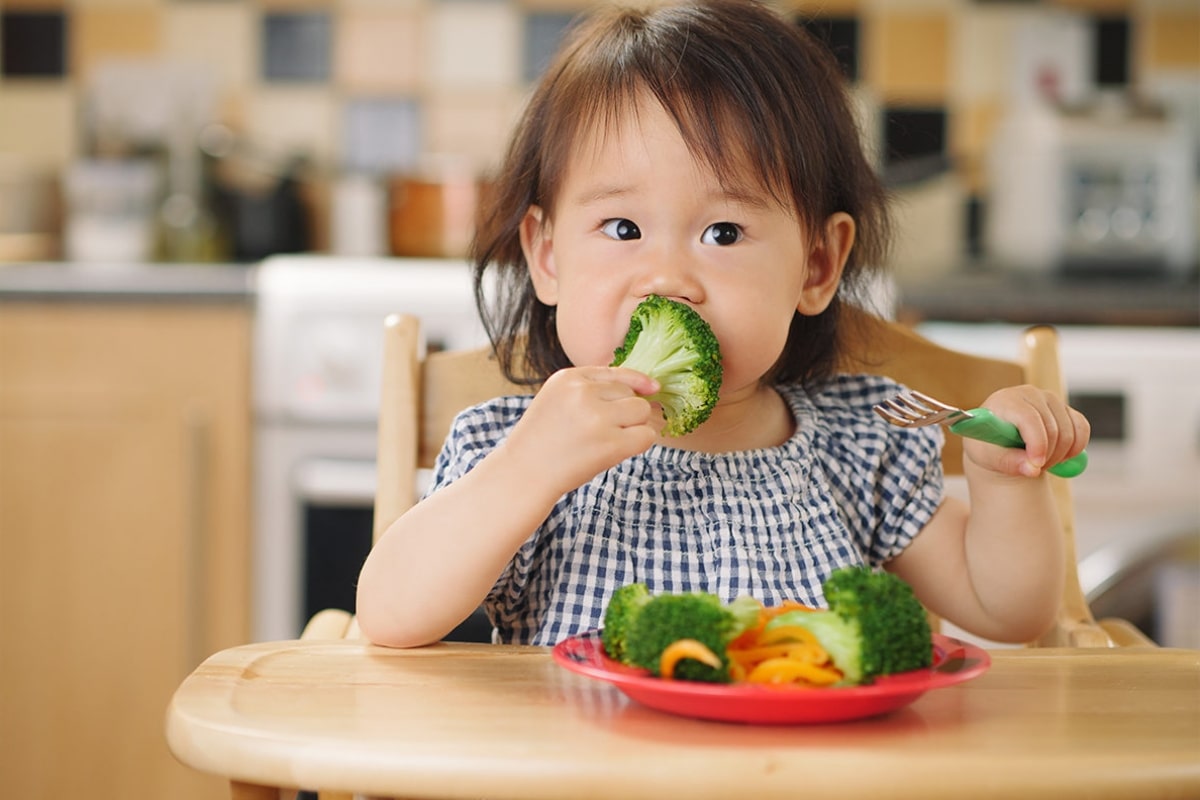Best And Worst Foods For Your Child's Teeth - Fitneass