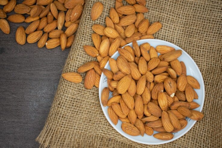 Healthy Bedtime Snacks - Almonds